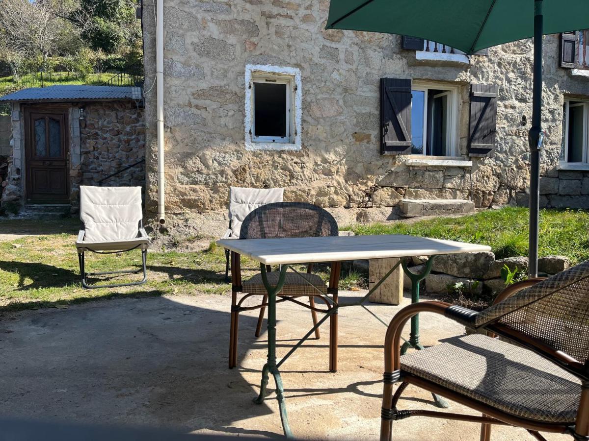 Bas De Maison Olivese Exterior foto